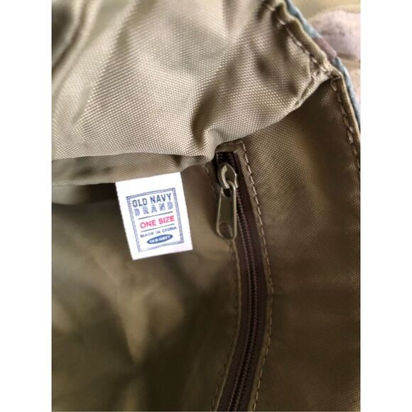 Old Navy Messenger Crossbody Bag Camo One Size - Picture 8 of 11